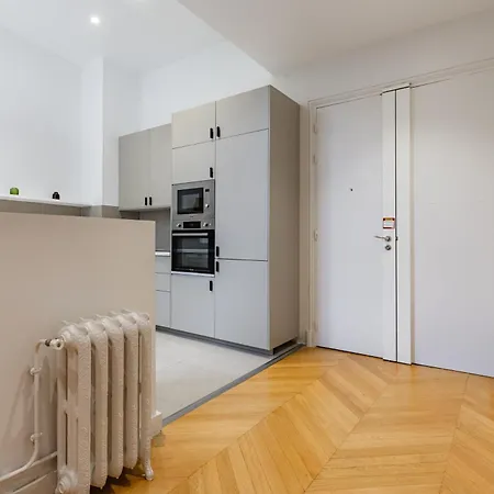 Appartamento Elegant 2 Air-conditioned Bedrooms Close To Trocadéro Parigi